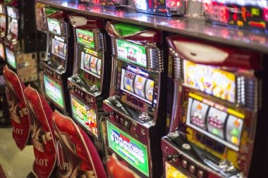 keluaran california mobile app interface showing sportsbook and live casino options